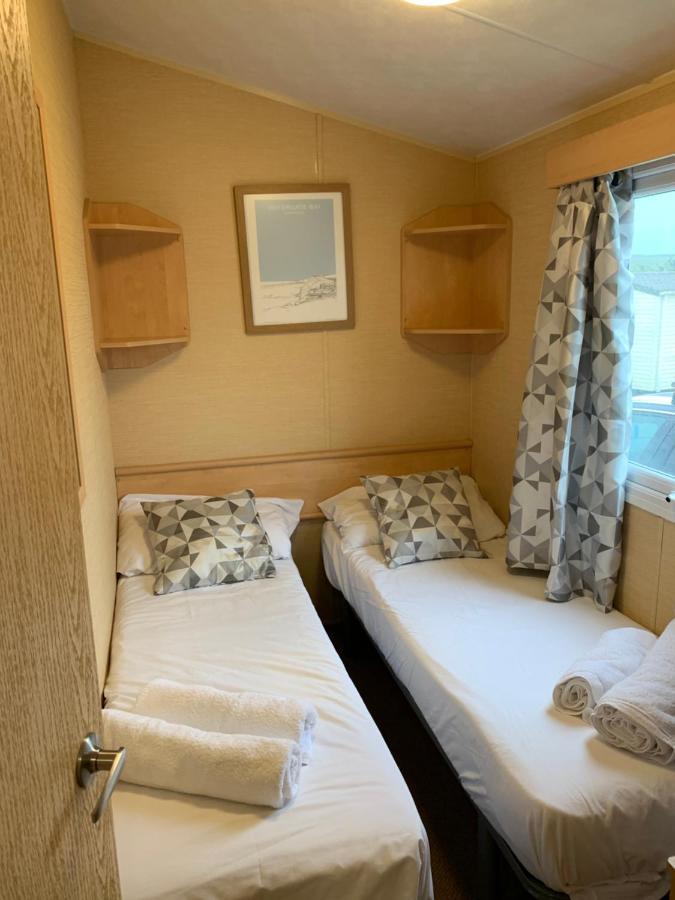 Newquay Bay Porth Caravan New Quay Exterior foto