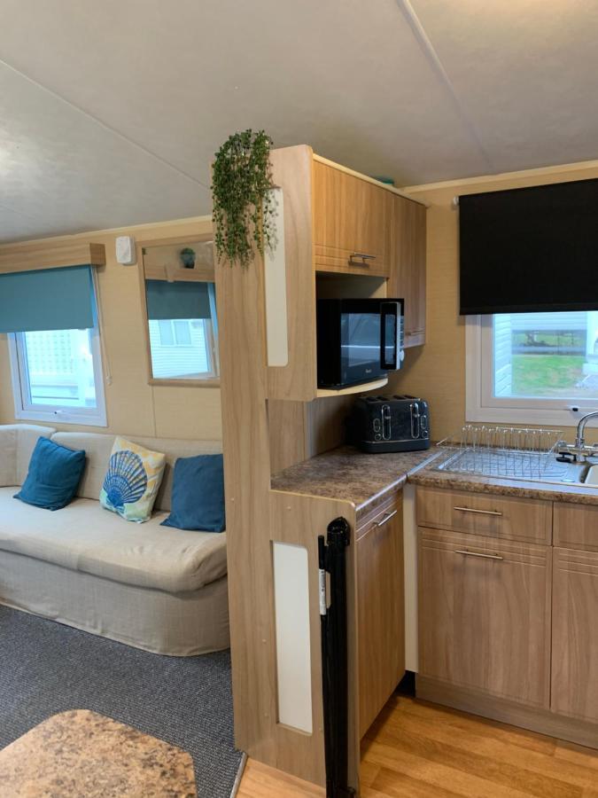 Newquay Bay Porth Caravan New Quay Exterior foto