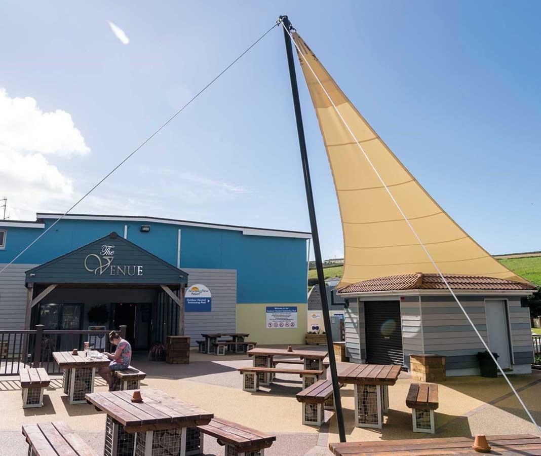 Newquay Bay Porth Caravan New Quay Exterior foto
