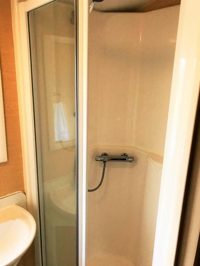 Newquay Bay Porth Caravan New Quay Exterior foto